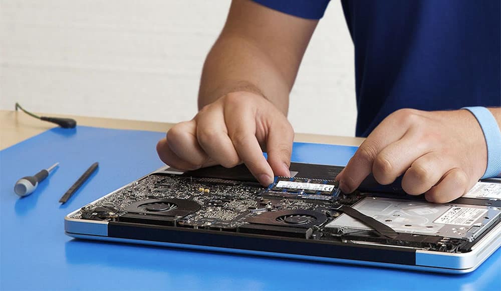 Reparación de Portátiles y MacBook en Granada: precios, servicios y garantía